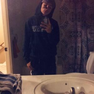 Meet your Posher, Hunter